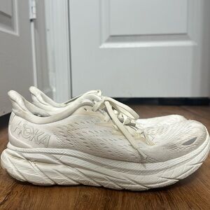 Hoka Clifton 8s